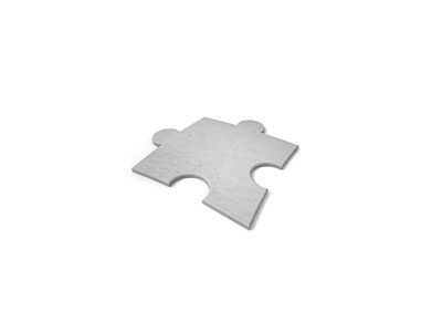 Płyta betonowa ścienna 3D Puzzle SLABB. Betonowe płyty 3D Puzzle dostępne w różnych kolorach: biały, szary, antracyt. Impregnowane płyty betonowe wykonane z betonu architektonicznego, odporne na warunki atmosferyczne. Płyty betonowe SLABB 3D Puzzle - sklep z płytami betonowymi OGRODZENIE Nowoczesne